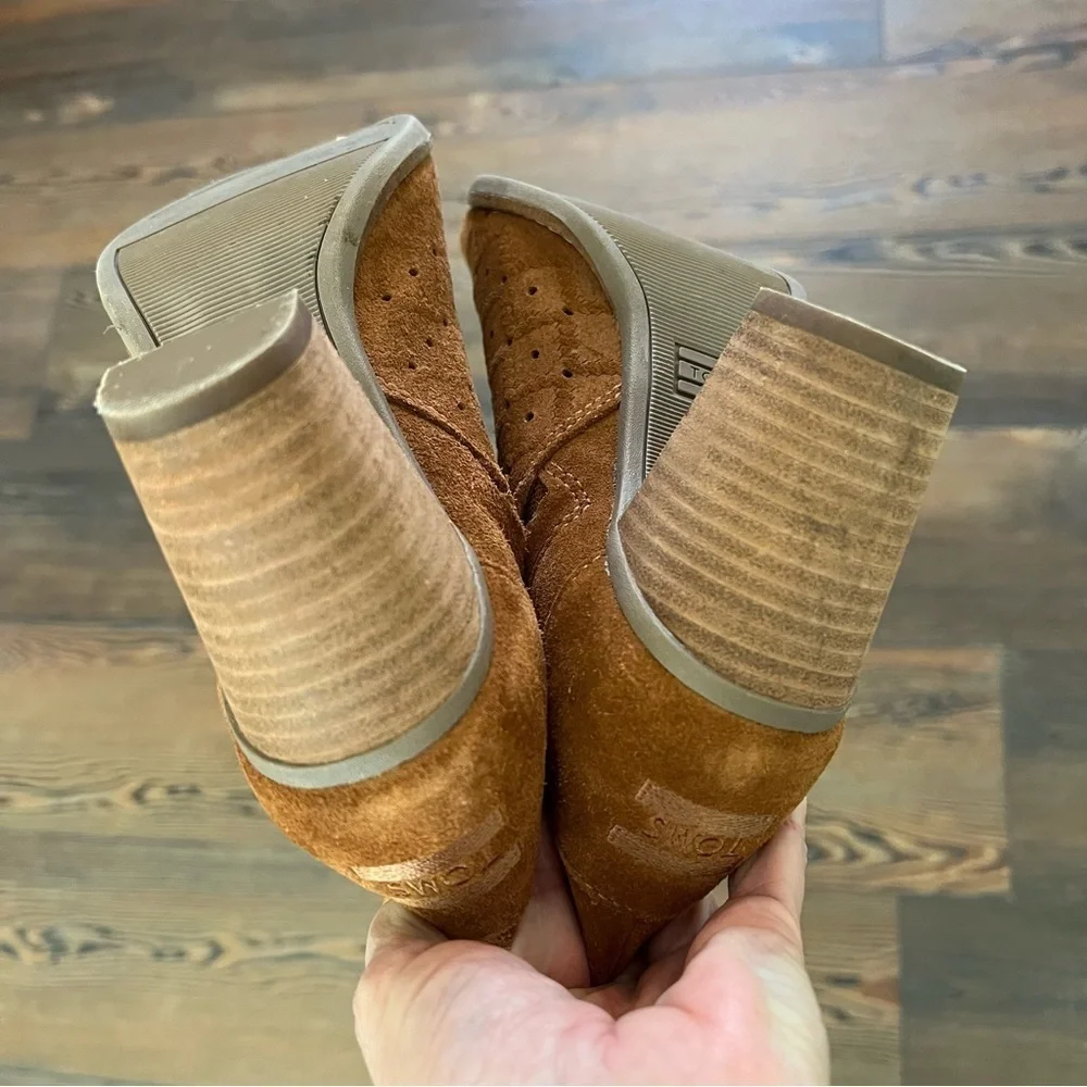 TOMS Rust Tassel Fringe Suede Leather Peep Toe Booties Size 6.5